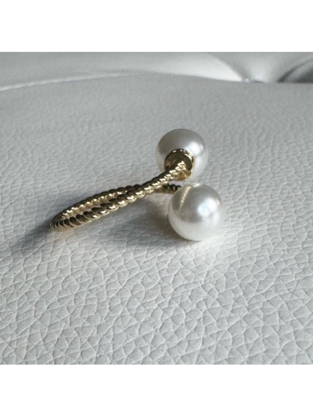 Gold tone Pearl Double-Accent Ring - New - Picture 6 of 8